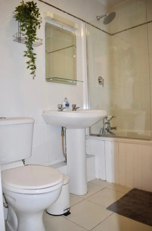 2 Bedroom Apartment Beside Merrion Square
