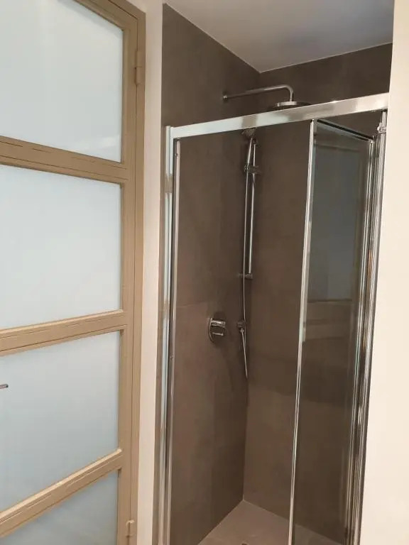 Newly Renovated Studio 15 min walk from Acropolis