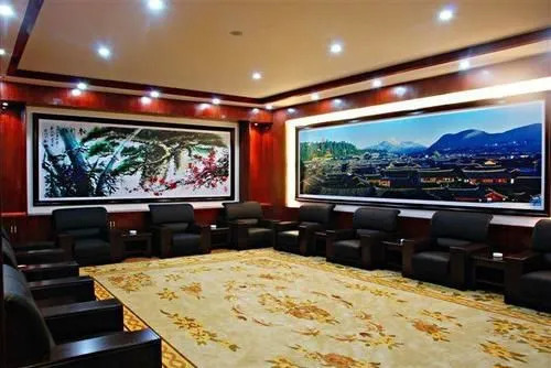 Lijiang Jiuzhou Hotel