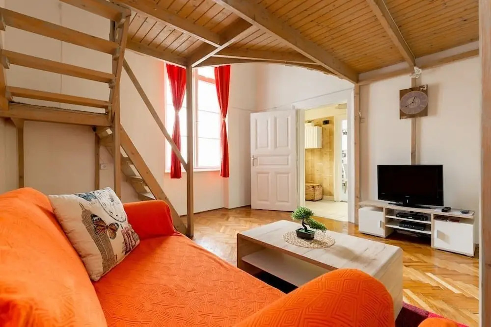 Hunyadi 3 Apartment