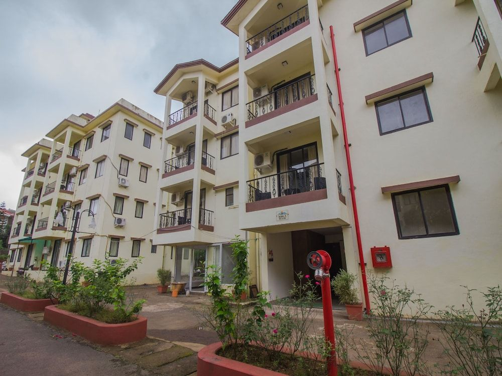 OYO 16780 Home 2BHK with Pool Assagaon