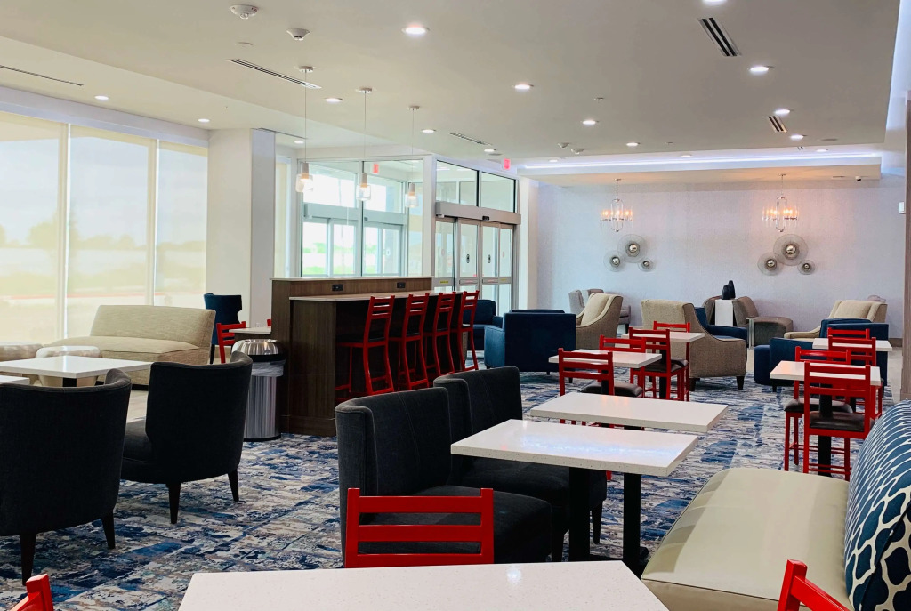 La Quinta Inn and Suites by Wyndham - Red Oak TX IH-35E