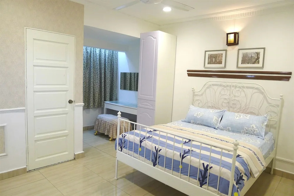 Bukit Tinggi, Klang- Cozy home