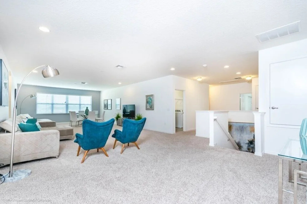 Family Reunion ! Huge Private Pool/spa! 13 Bedroom Home