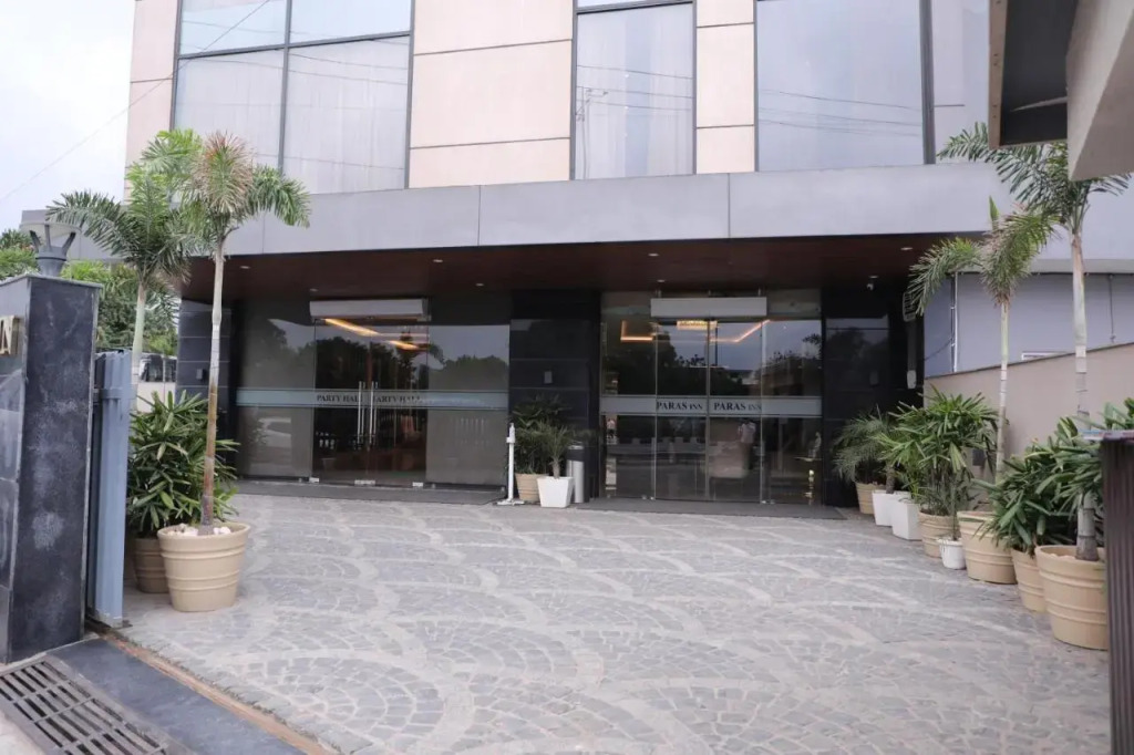 Paras inn