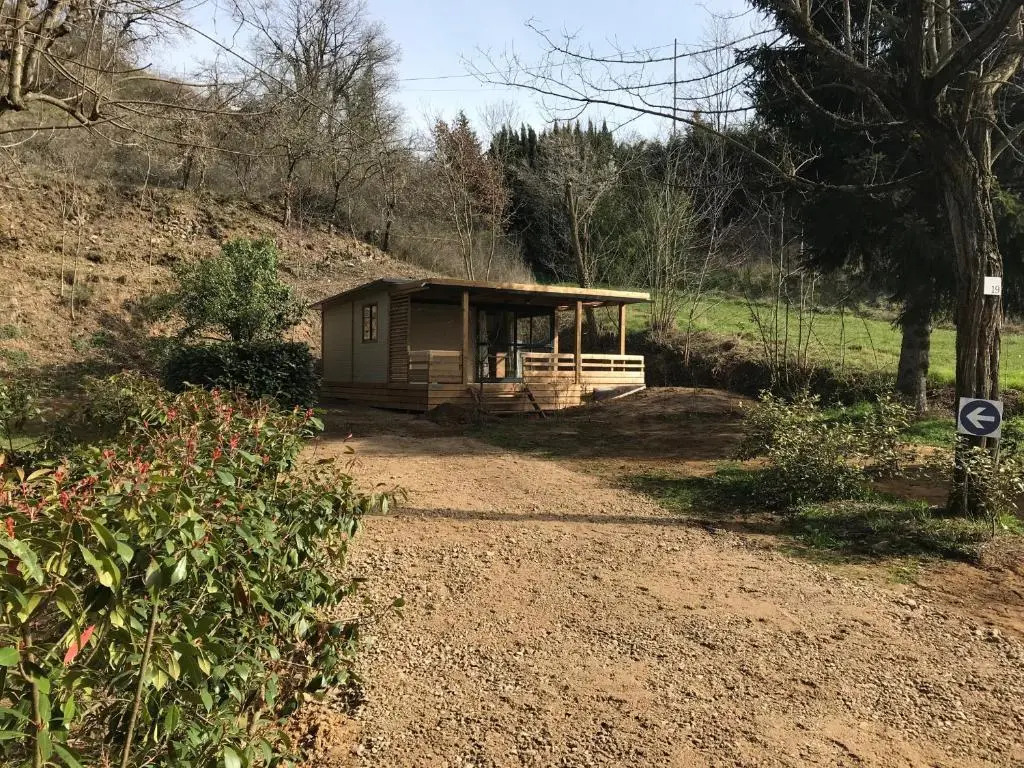 Camping Les Berges Du Doux