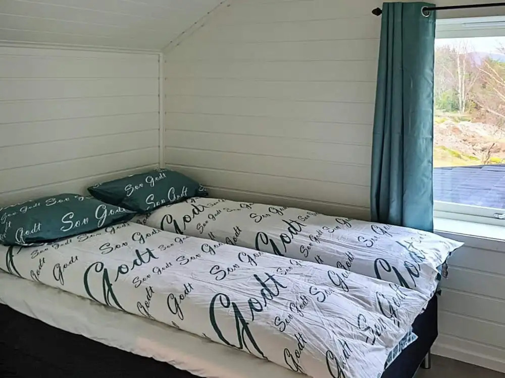 4 star holiday home in Svelgen