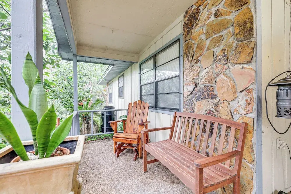 Tampa Area Home w/ Indoor Pool, Families Welcome!