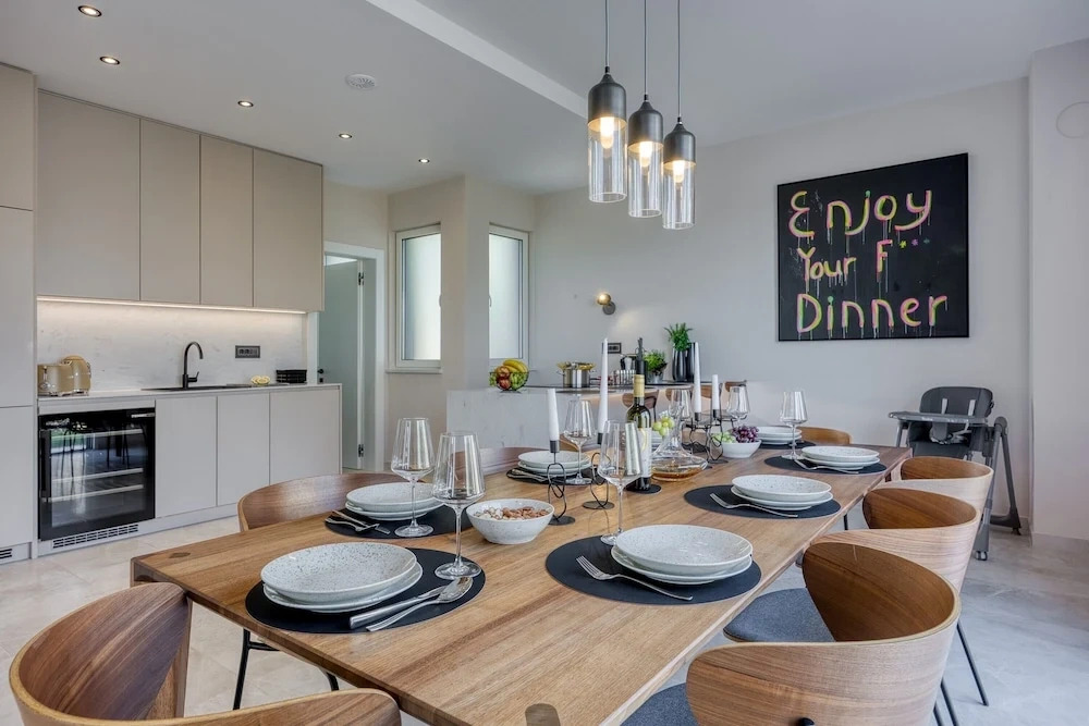 Luxury Seaview Villa Rosciola