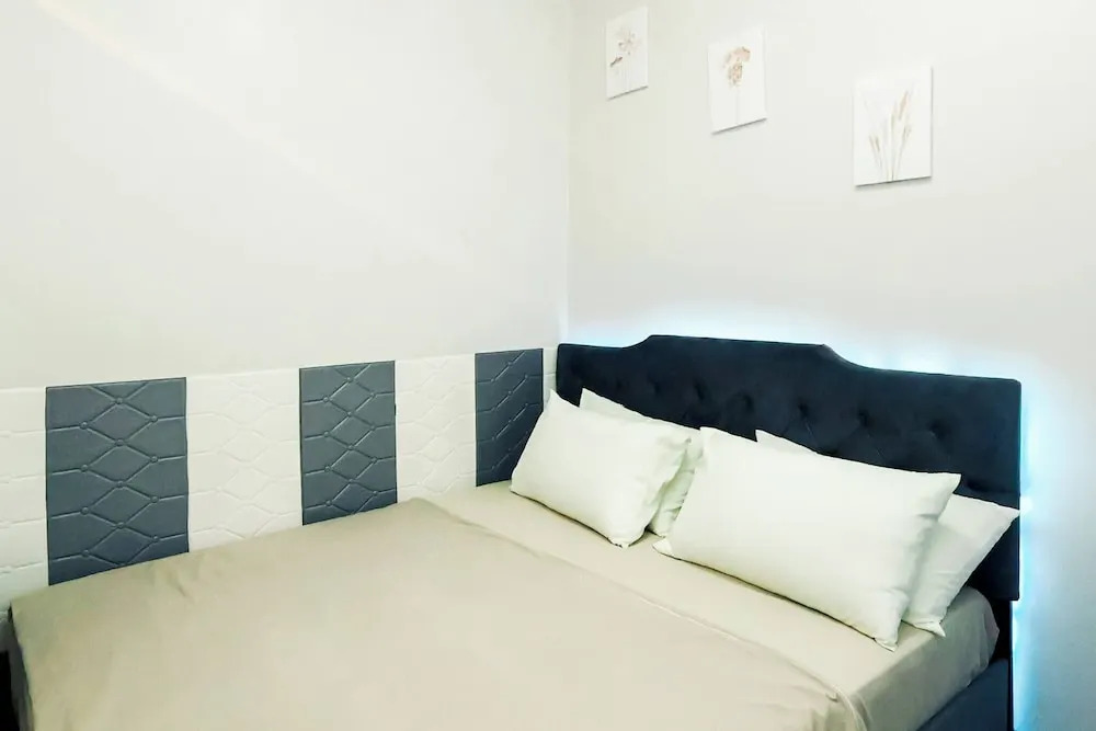 Homey Condo by the Bay