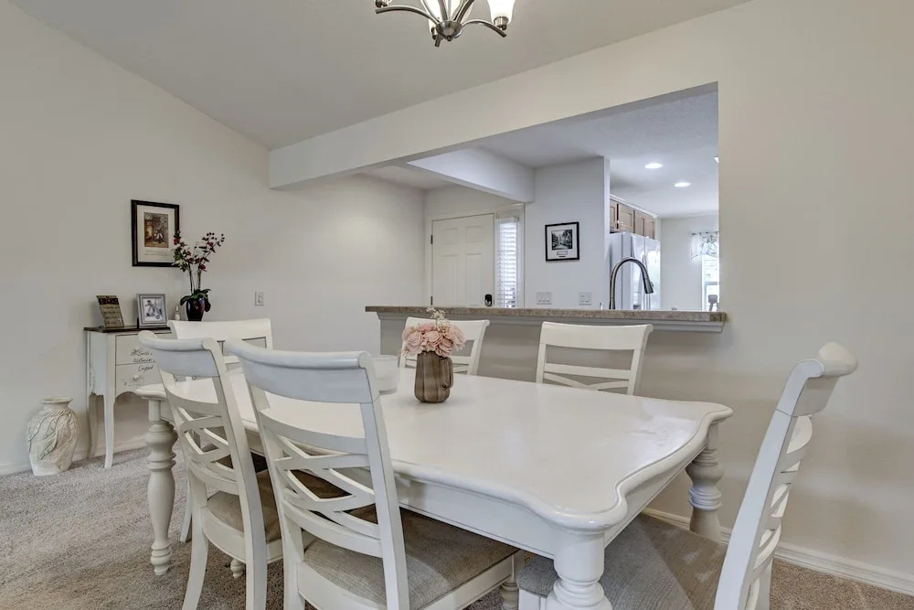 Swim, Golf & Unwind: Home 5 Mi to Lake Sumter!