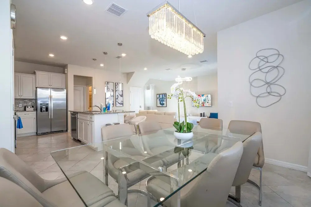 7392 Luxury Family Home 5BD Near Disney