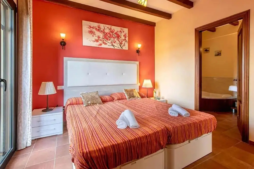 Villa Gabriela With 3 Bedrooms and 2 Bathrooms