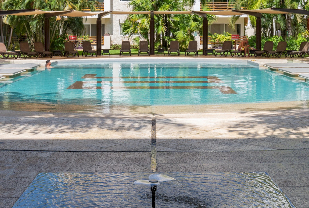 Stunning 3BR PH | Great Amenities & GYM | Best WiFi | 2 Stories