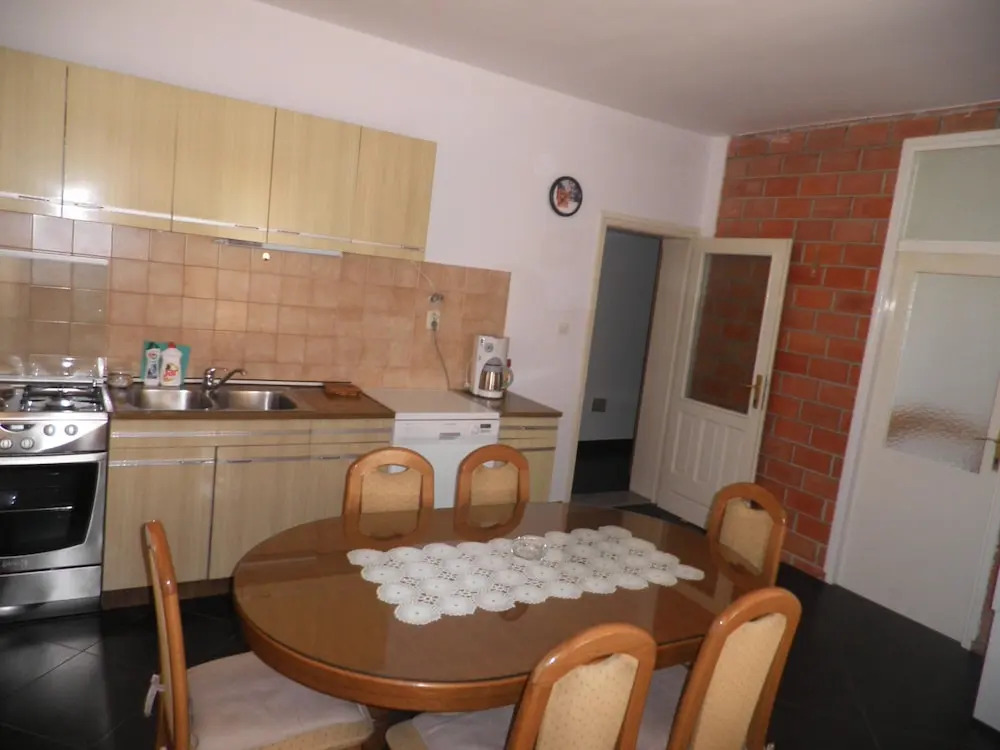 Apartments Romanić Brodarica / Two Bedroom A1