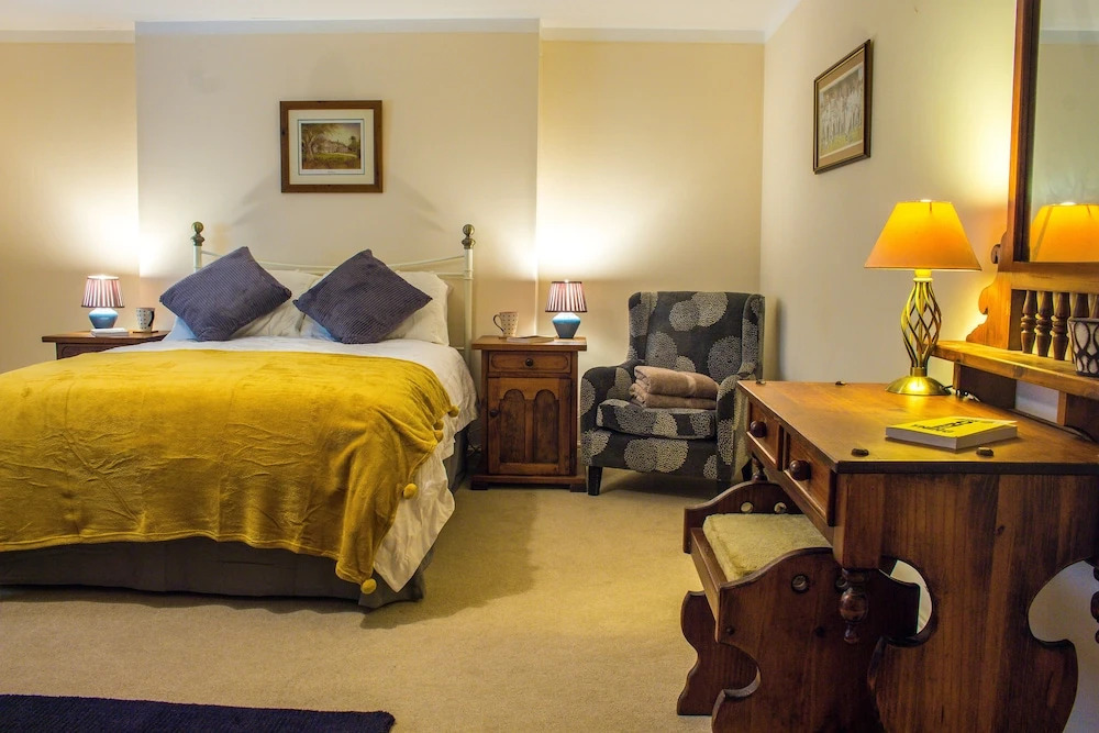Hillbrook House Apartment 9