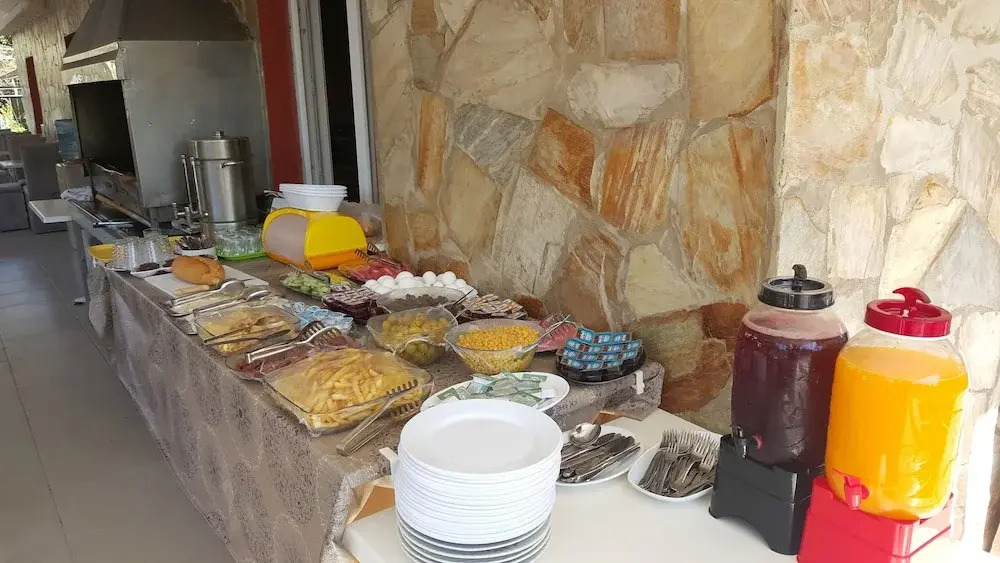 Zeybek Hotel Ürkmez