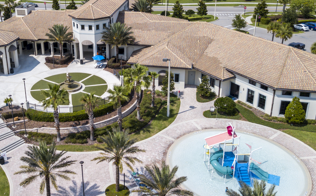 Stunning 4 Bd w/ Pool Close to Disney @ Champions Gate 990