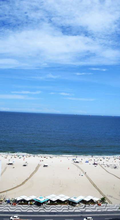 CLH Suites Domingos Ferreira