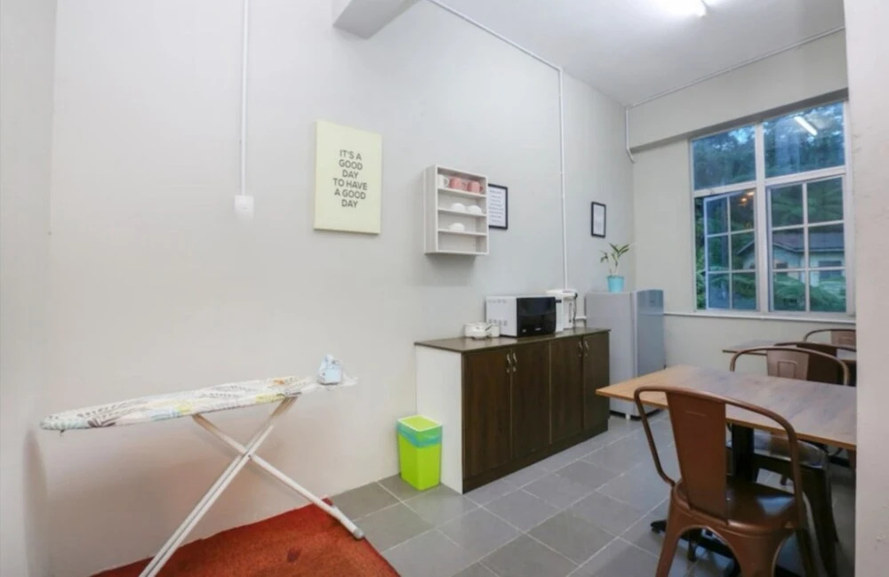 Hotel O Bed Station Guest House Dormitory