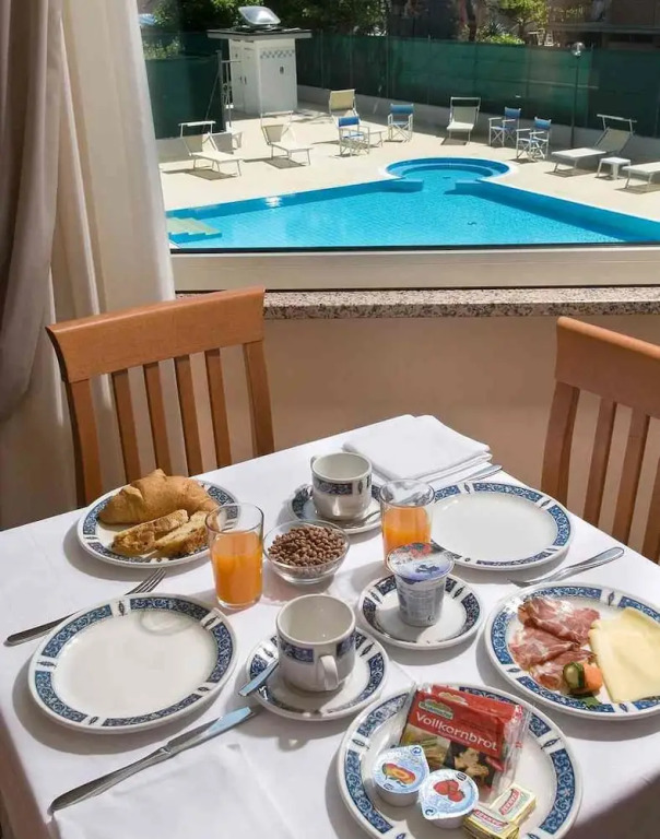 Hotel Thomas