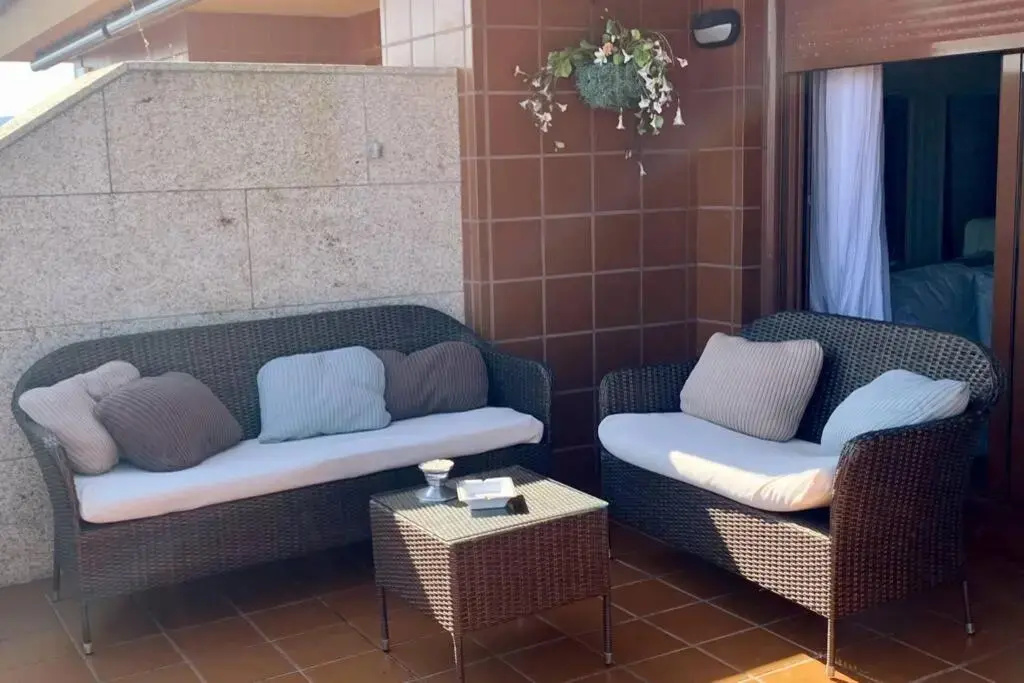 Apartamento Familiar con vistas *****