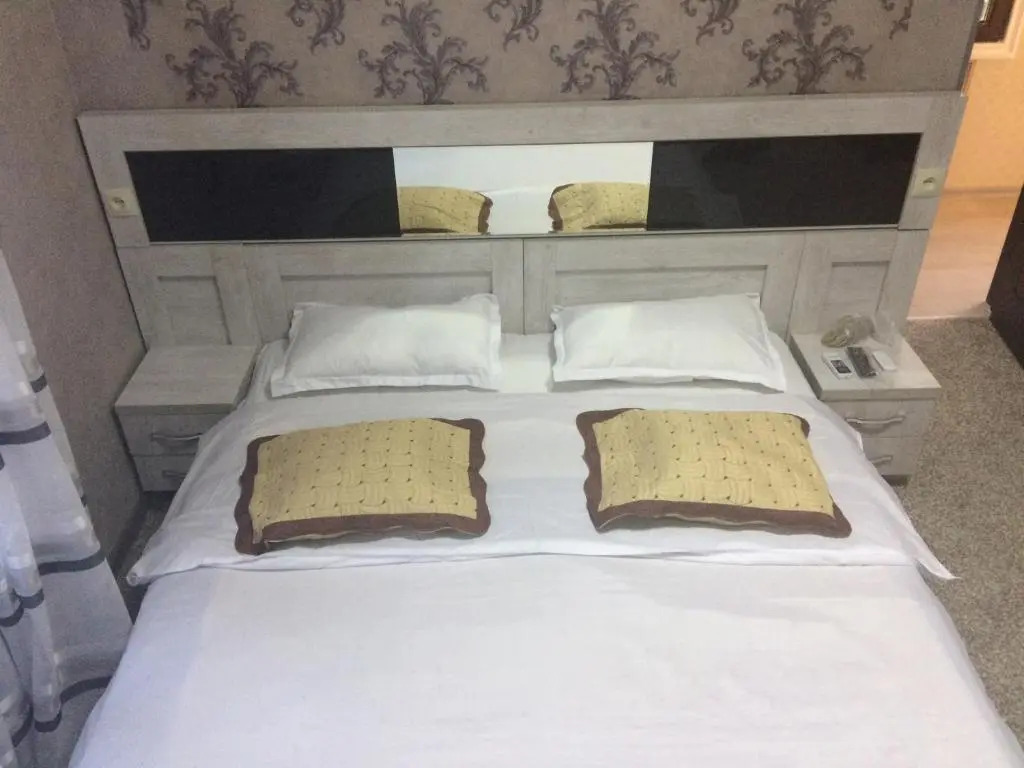 Guest House Universal