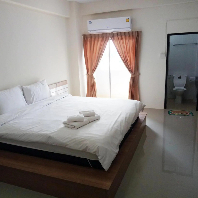 Komol Residence Bangkok