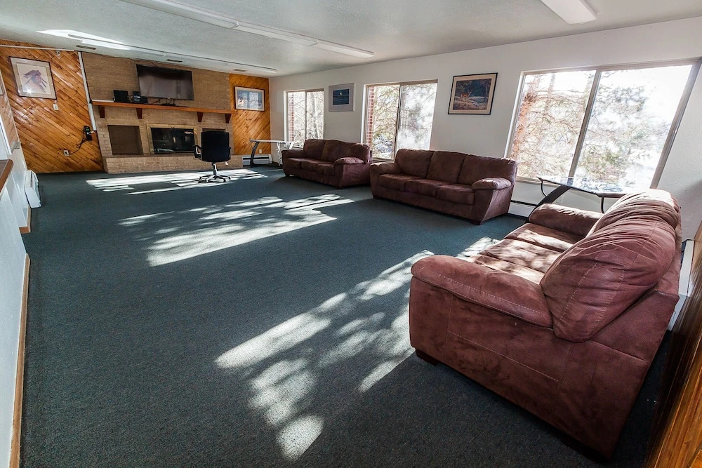 Dillon Valley West #206j by Summit County Mountain Retreats