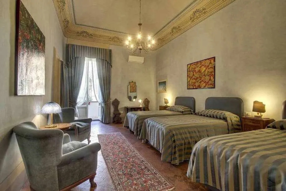 Piazza Salvemini Elegant