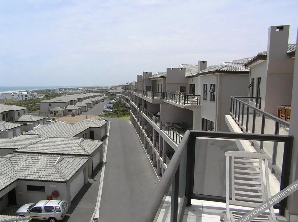 Waves Edge Apartments