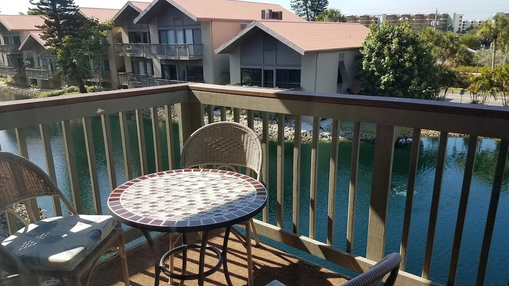 Our House at the Beach C-206 2 Bedrooms 2 Bathrooms Condo