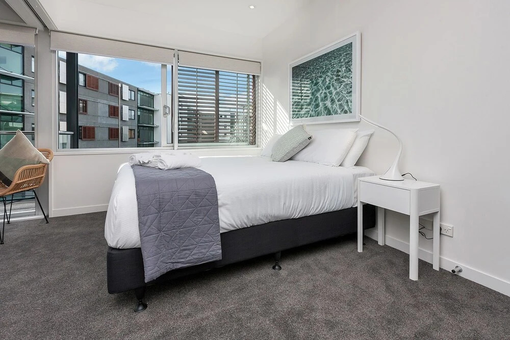 Charming 1 Bdrm in Prime Viaduct Location - by Urban Butler