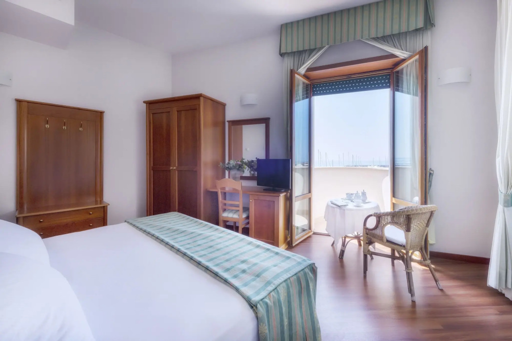 Astura Palace Hotel