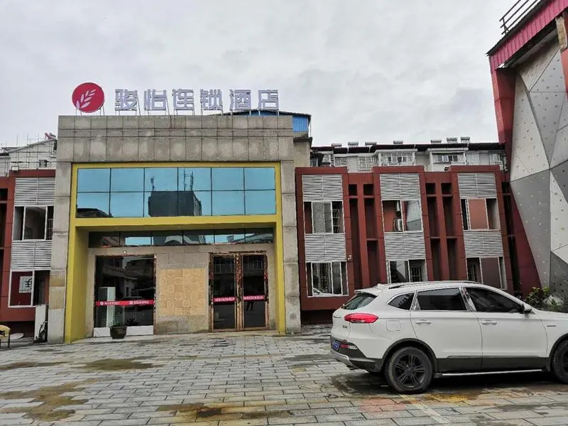 Jun Hotel Jiangxi Jiujiang Pengze County Longcheng Avenue