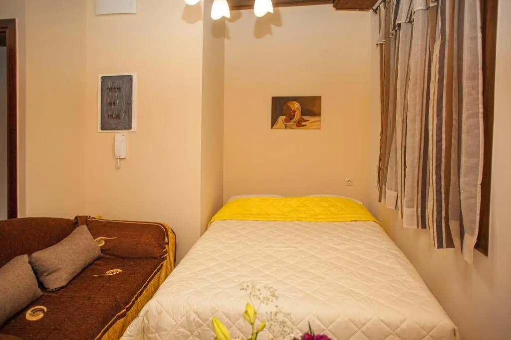Argyro House I