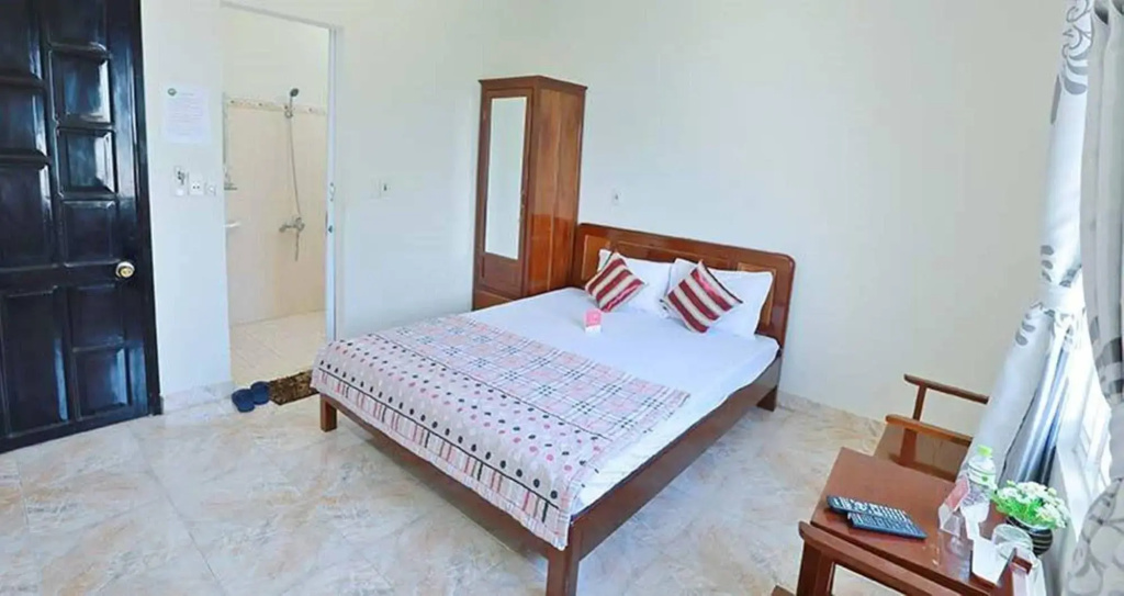 Rubis Hostel
