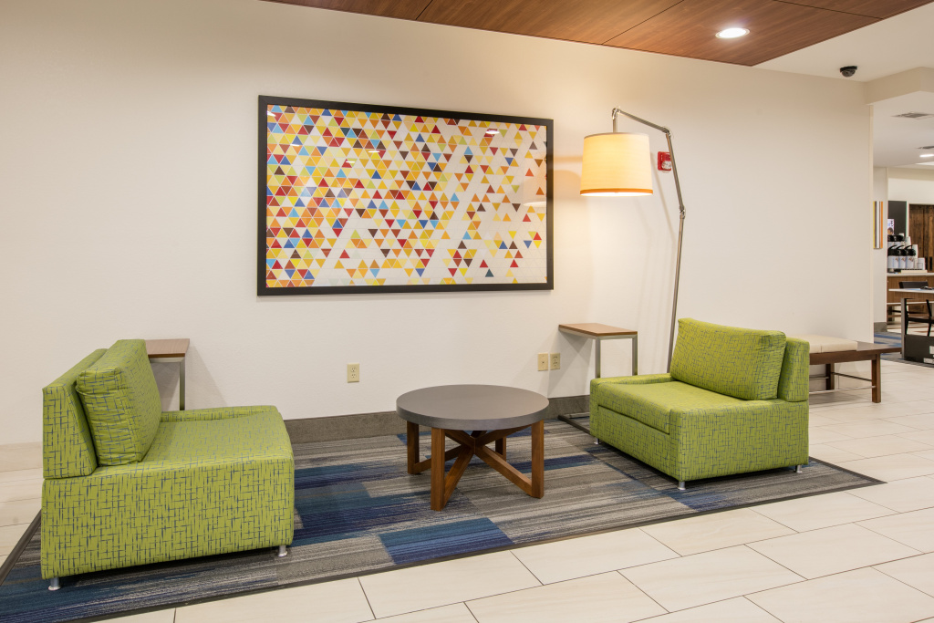 Holiday Inn Express Hotel & Suites Dallas - Grand Prairie I-20 by IHG