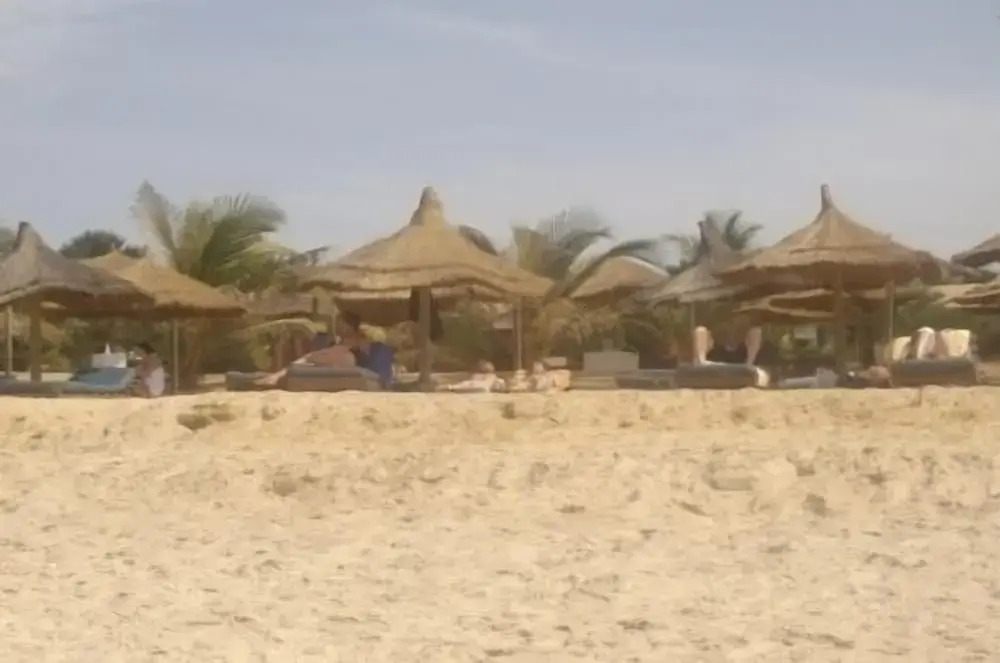 Holiday Beach Club Hotel