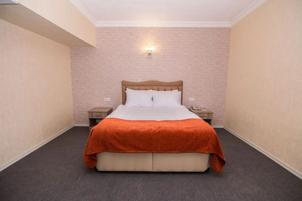 ANGRAND HOTEL