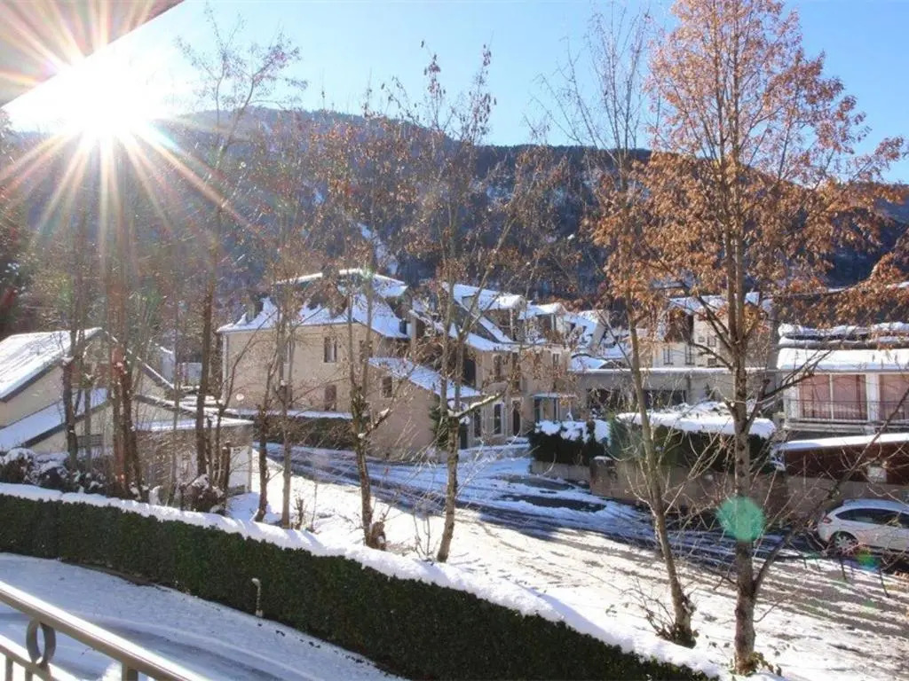 Appartement Bagnères-de-Luchon, 2 pièces, 4 personnes - FR-1-313-159