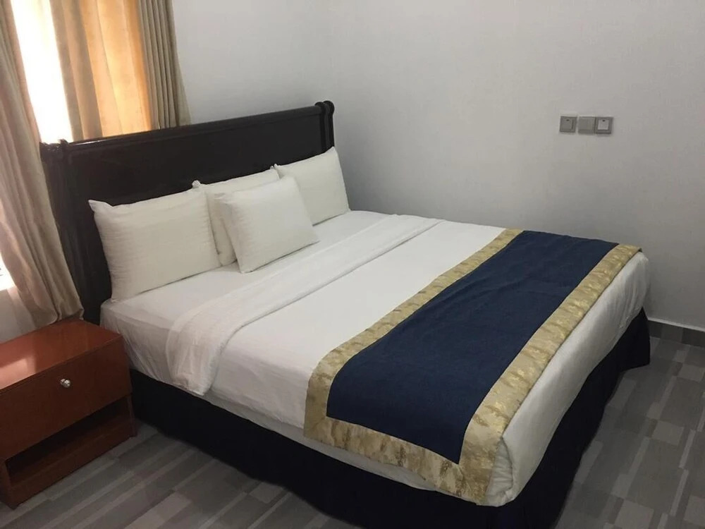 Credence Resorts Aco