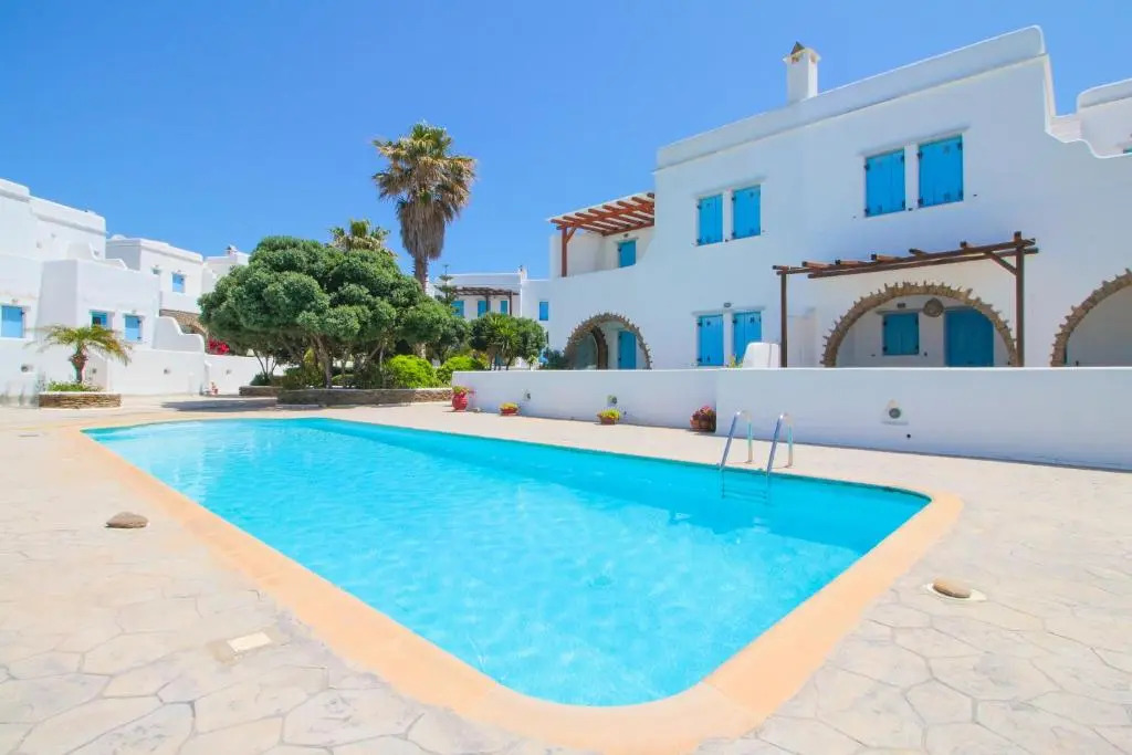2BR Fully Equiped Cottage Home - Near the Beach