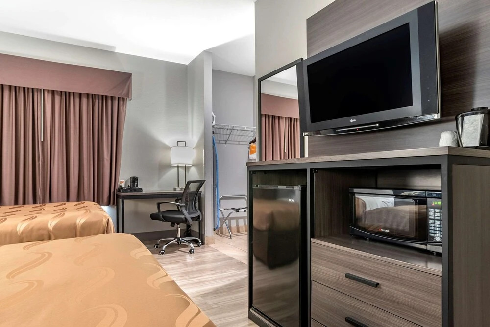 Econo Lodge Inn & Suites Demopolis