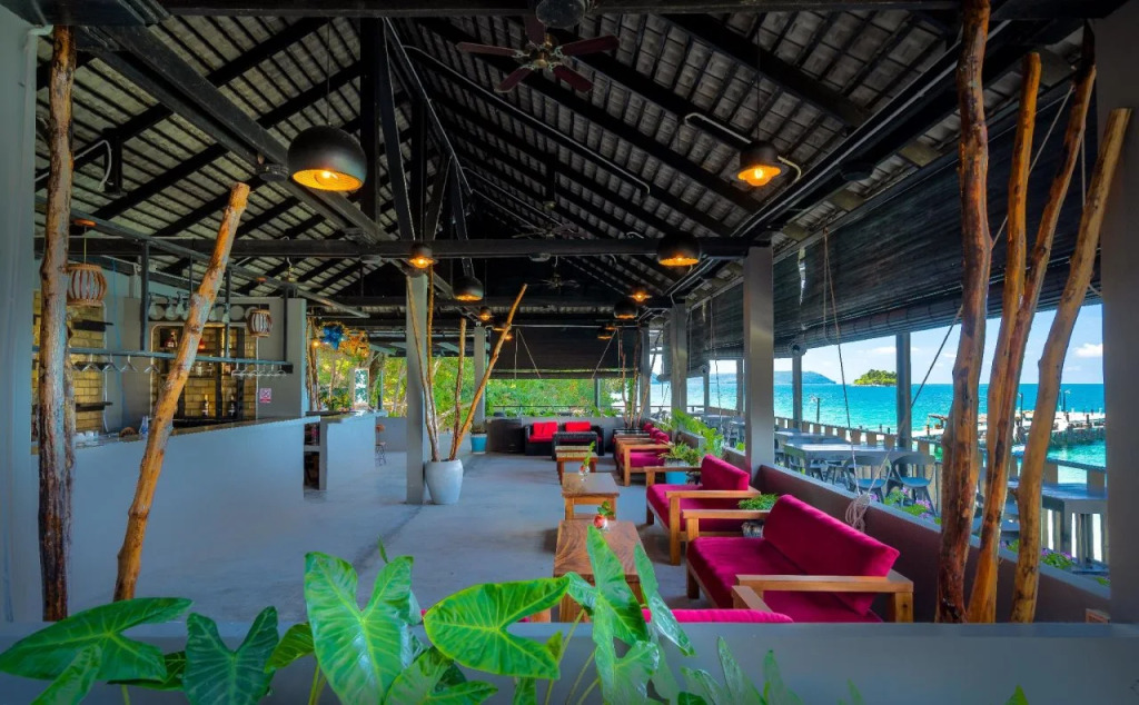 Koh Rong Hill Beach Resort