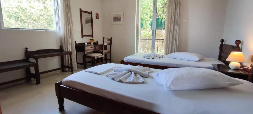 Anna Studio and Apartments