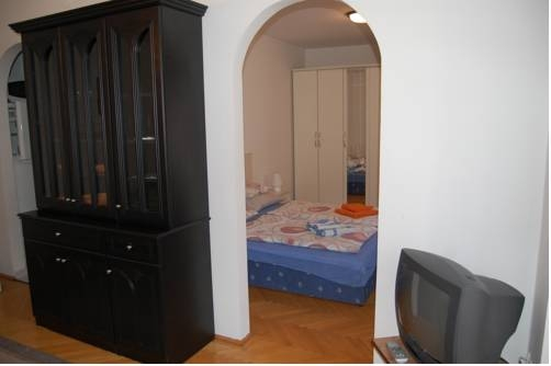 Di Caprio Apartman