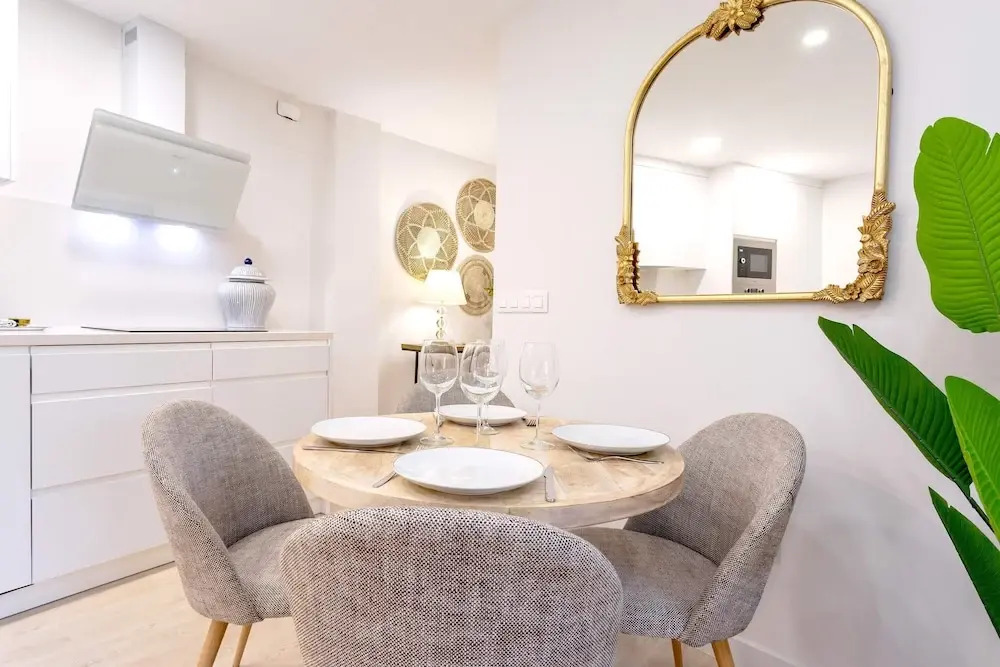 Cozy 2bd Apartment in Seville. Conde de Ibarra IV