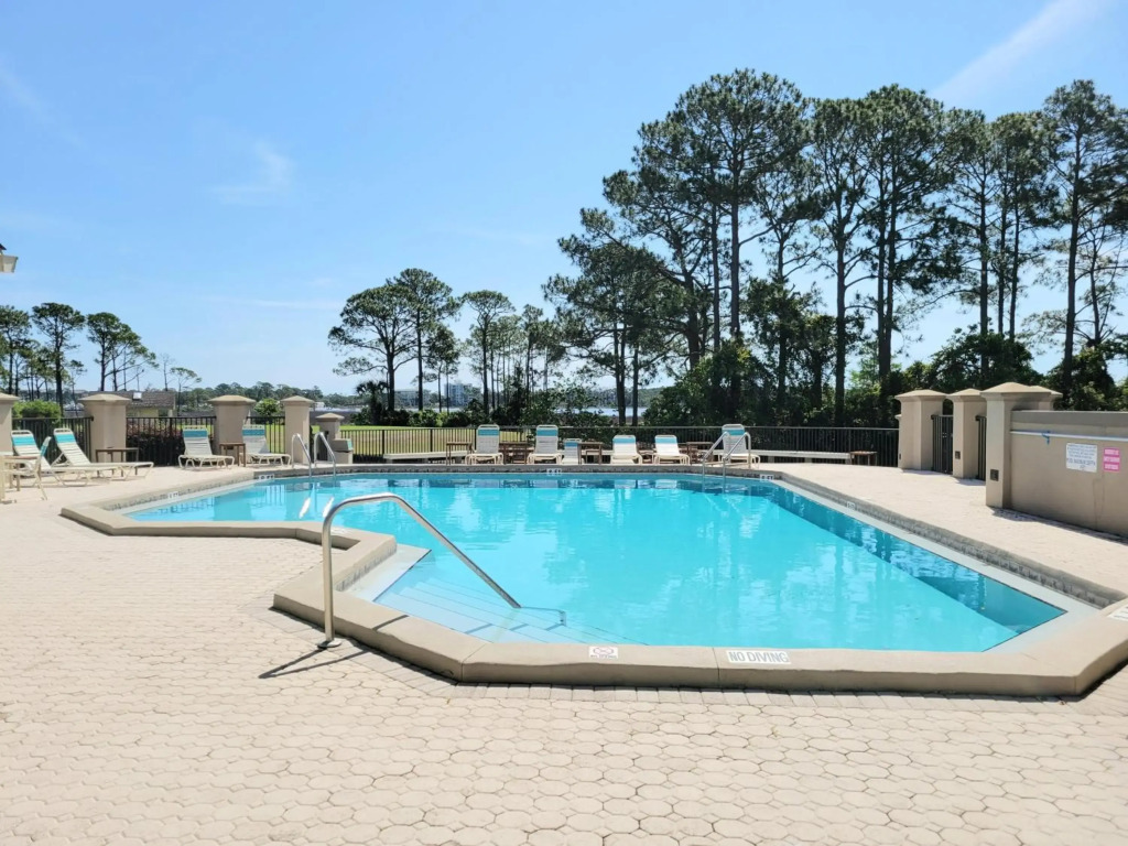 Harbour Point 807