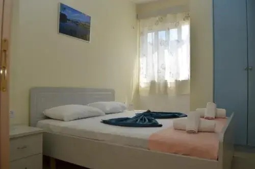 Sejdi Apartments